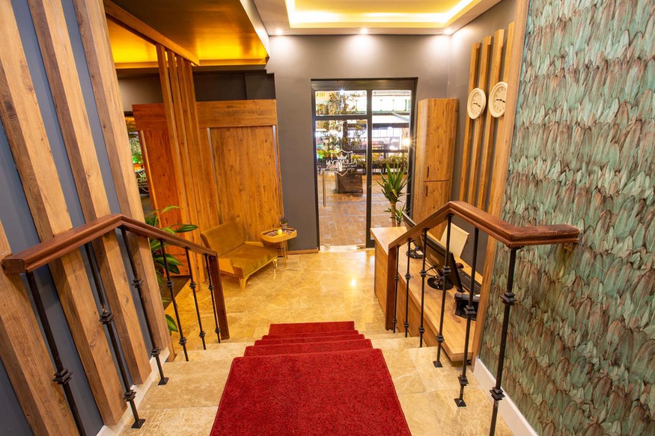 Taksim Leon'S Hotel Стамбул Экстерьер фото